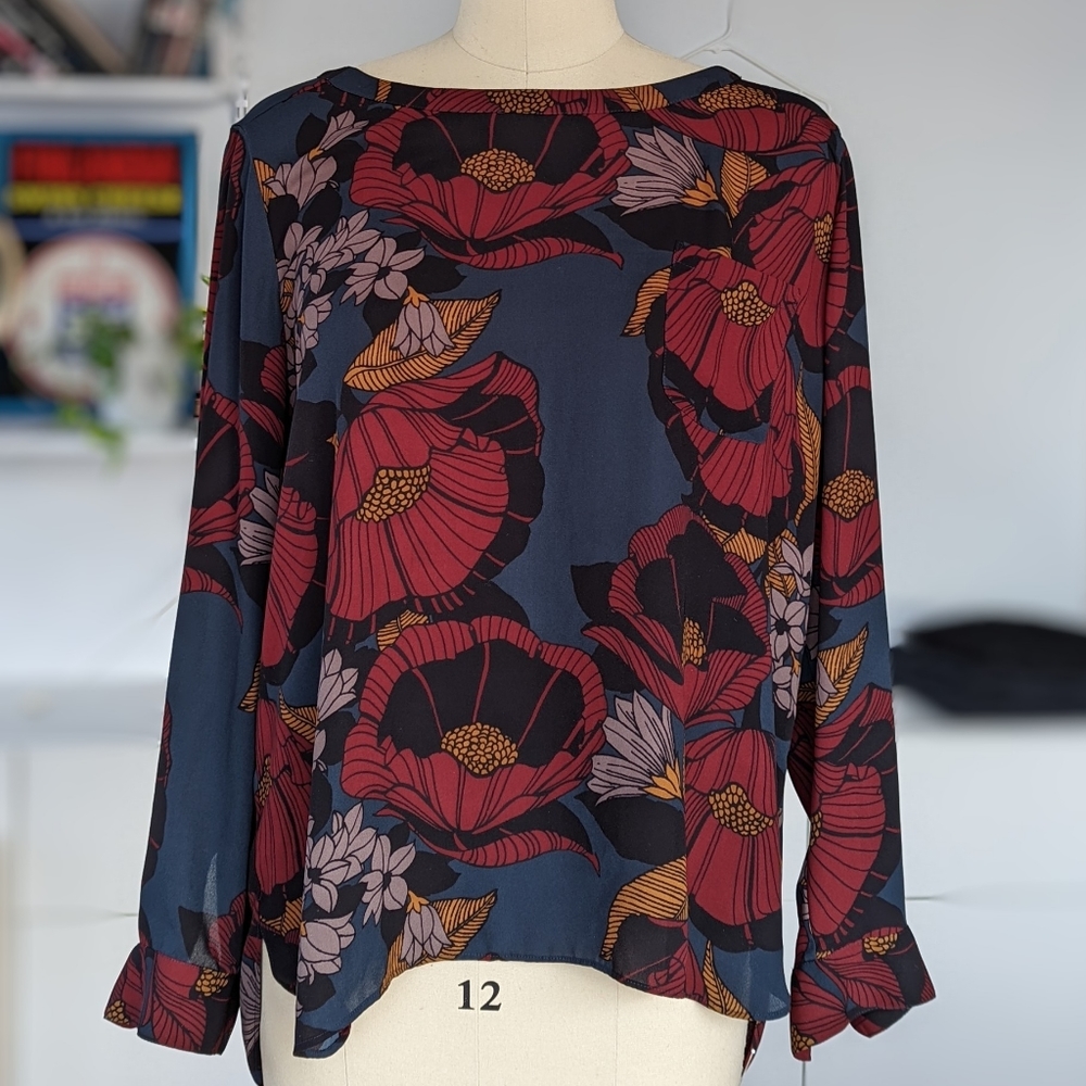 Art and crafts style loft blouse XL